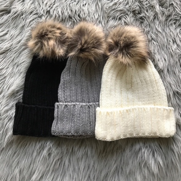 KNIT BEANIE With Brown Faux Fur Pom Pom - Picture 2 of 8